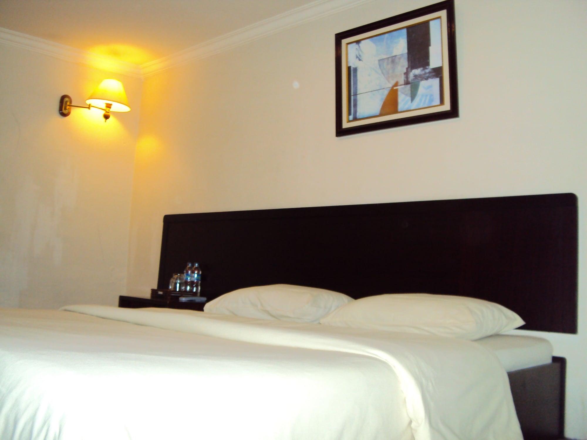Hotel Citi International Palang Merah Medan Exterior photo